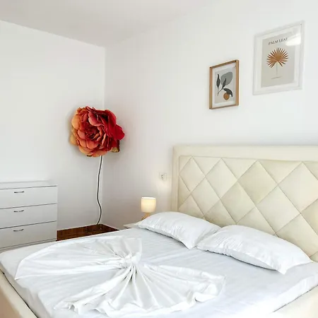 Riviera Pearl D43 *