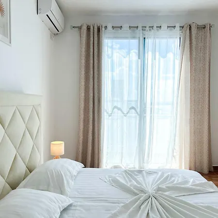 Апартаменты Riviera Pearl D43 *