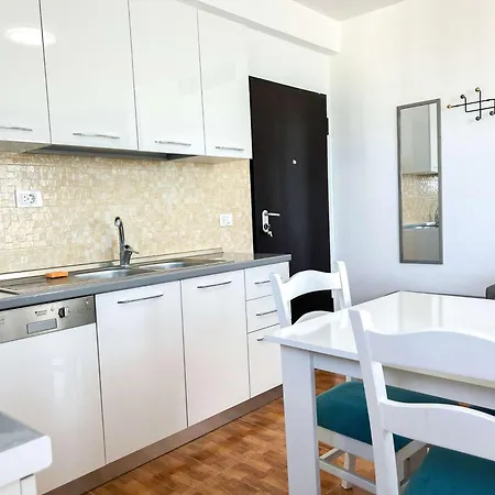 Riviera Pearl D43 * Дуррес
