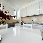 Riviera Pearl D43 *