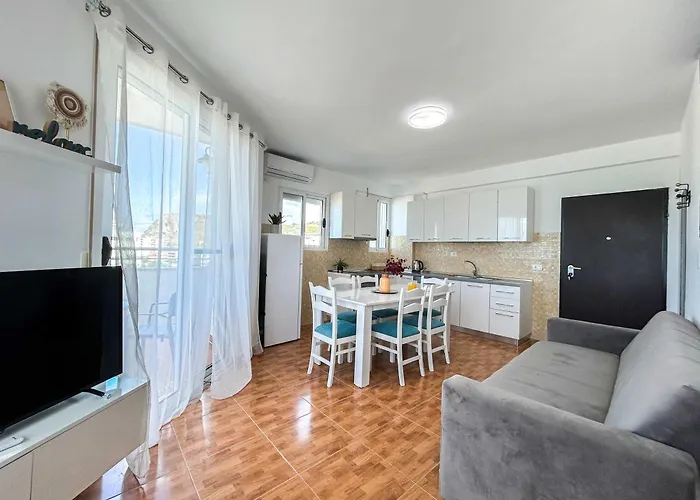 Riviera Pearl D43 * Durrës